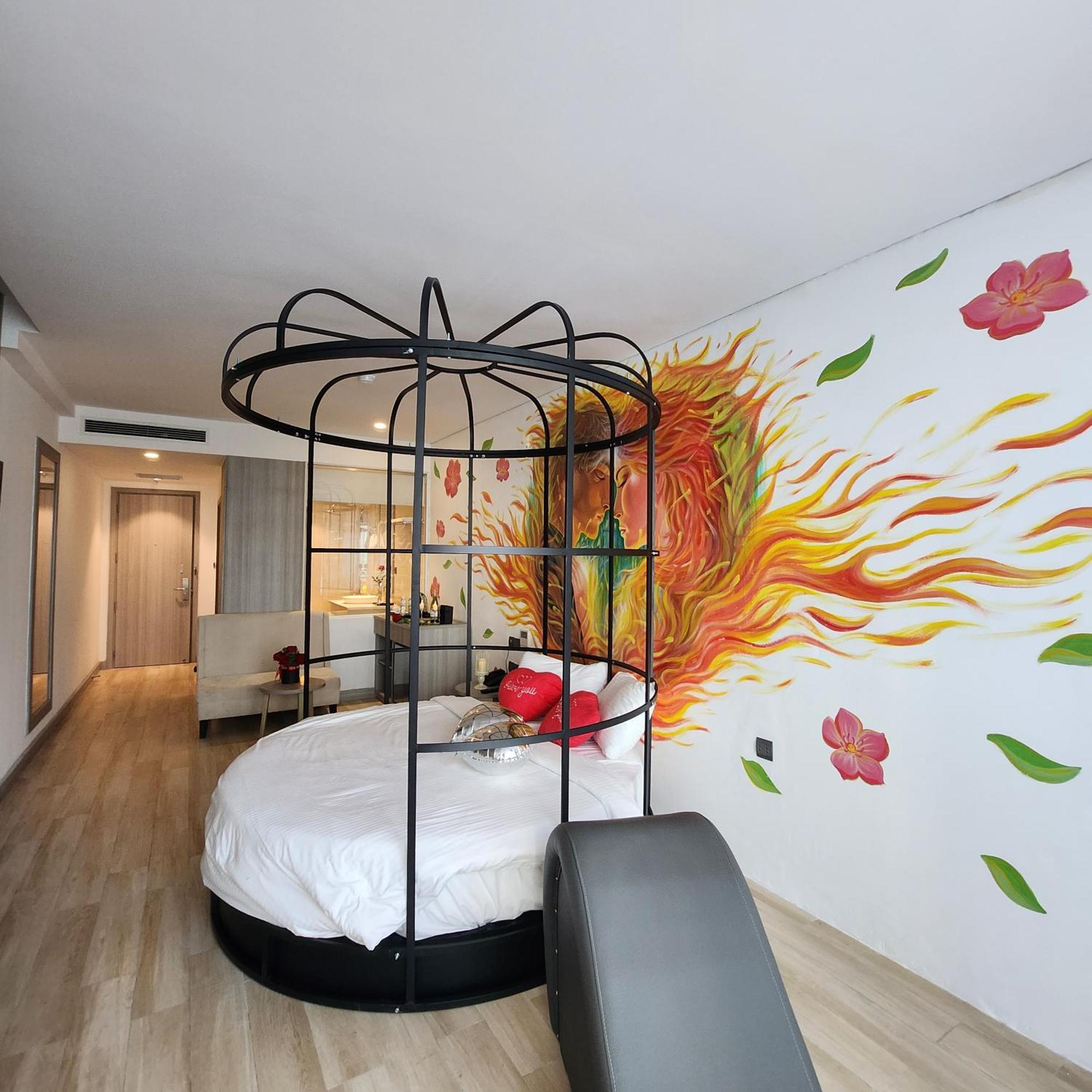The Mcr Luxury Nha Trang Hotell Exteriör bild