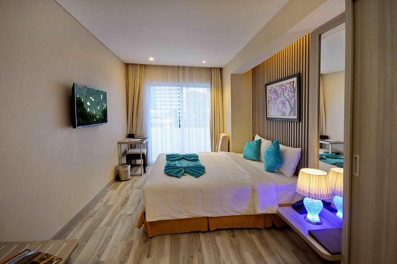 The Mcr Luxury Nha Trang Hotell Exteriör bild