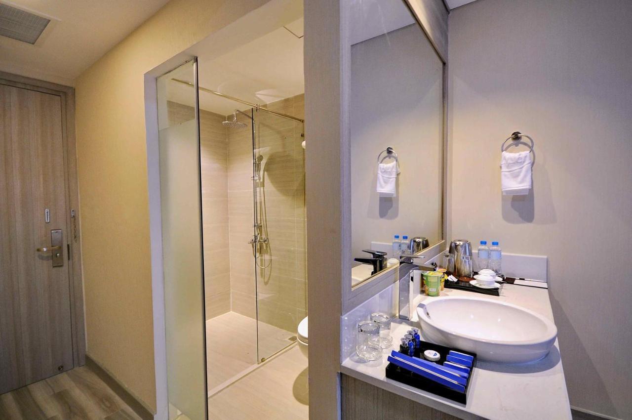 The Mcr Luxury Nha Trang Hotell Exteriör bild